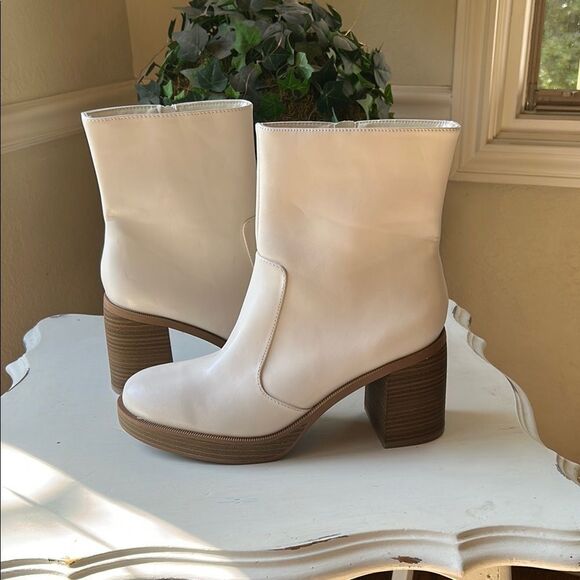 Universal Thread Jenna Platform Boots With Memory Foam Insole Off White Sz 11 - Picture 1 of 12